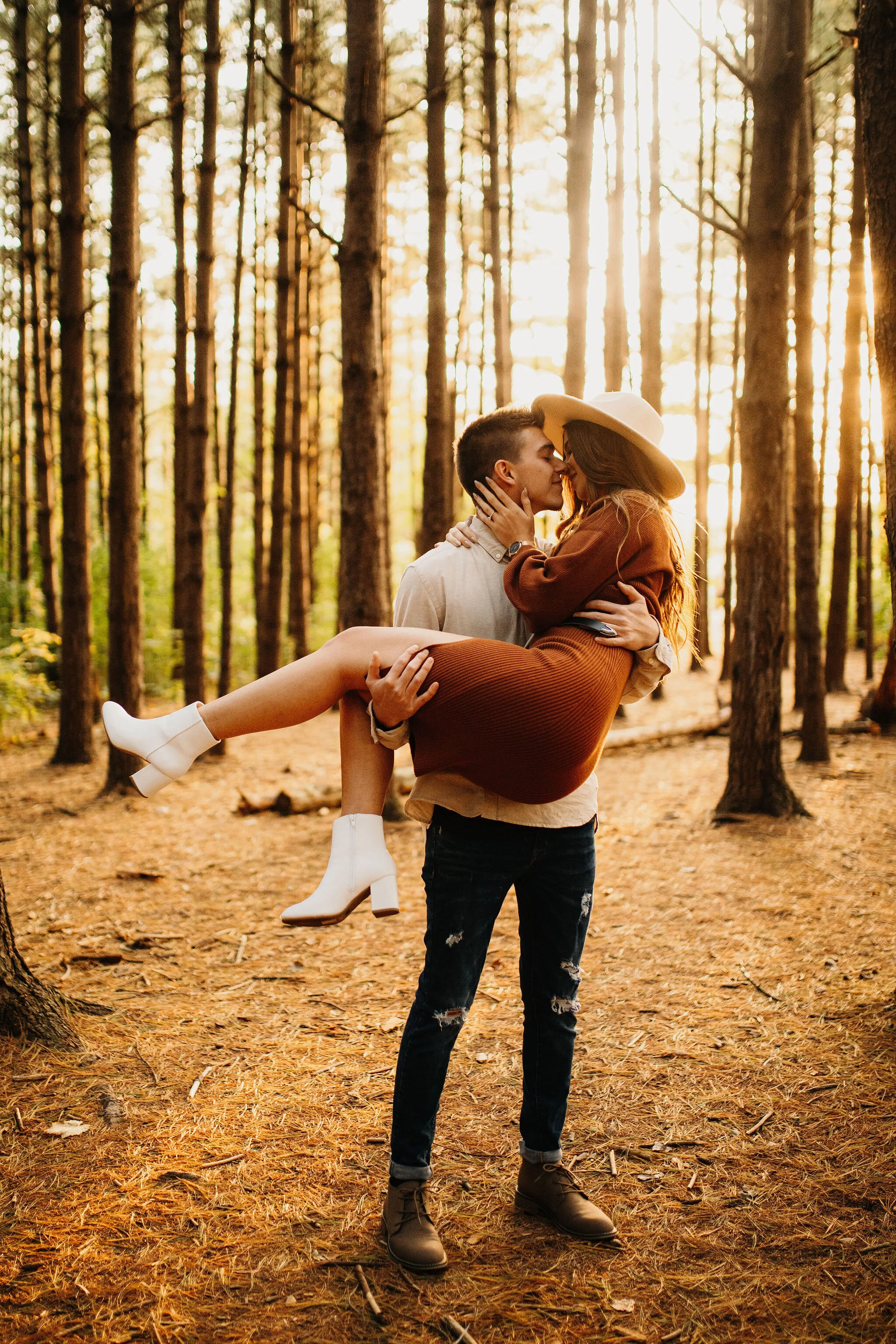 Fall Ohio Engagement Photos by Christina &amp; Jeremiah