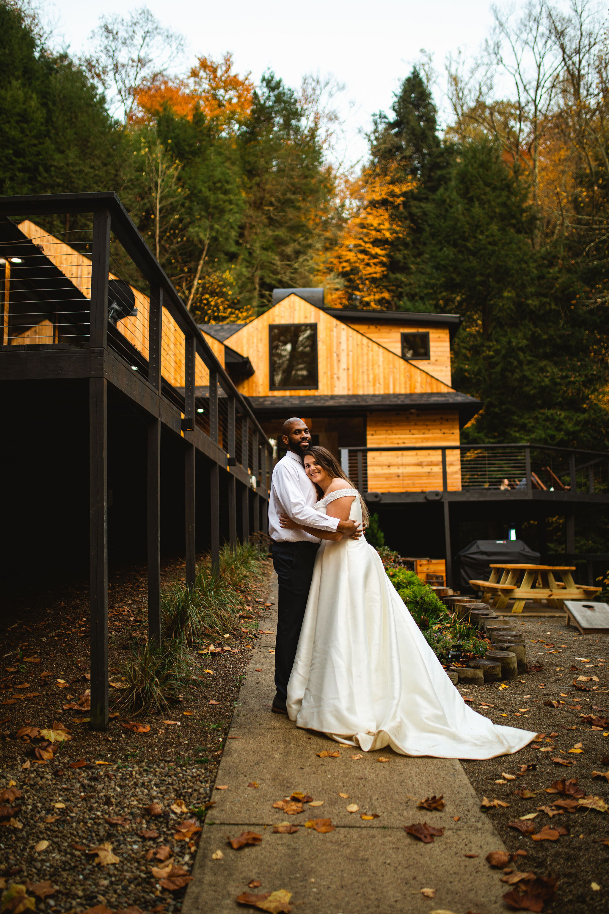 Hocking Hills Cabin Elopement Inspiration