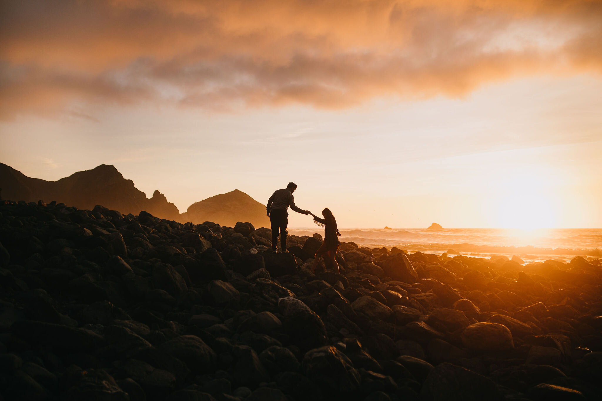 Sunset in Big Sur | California Engagement Photography