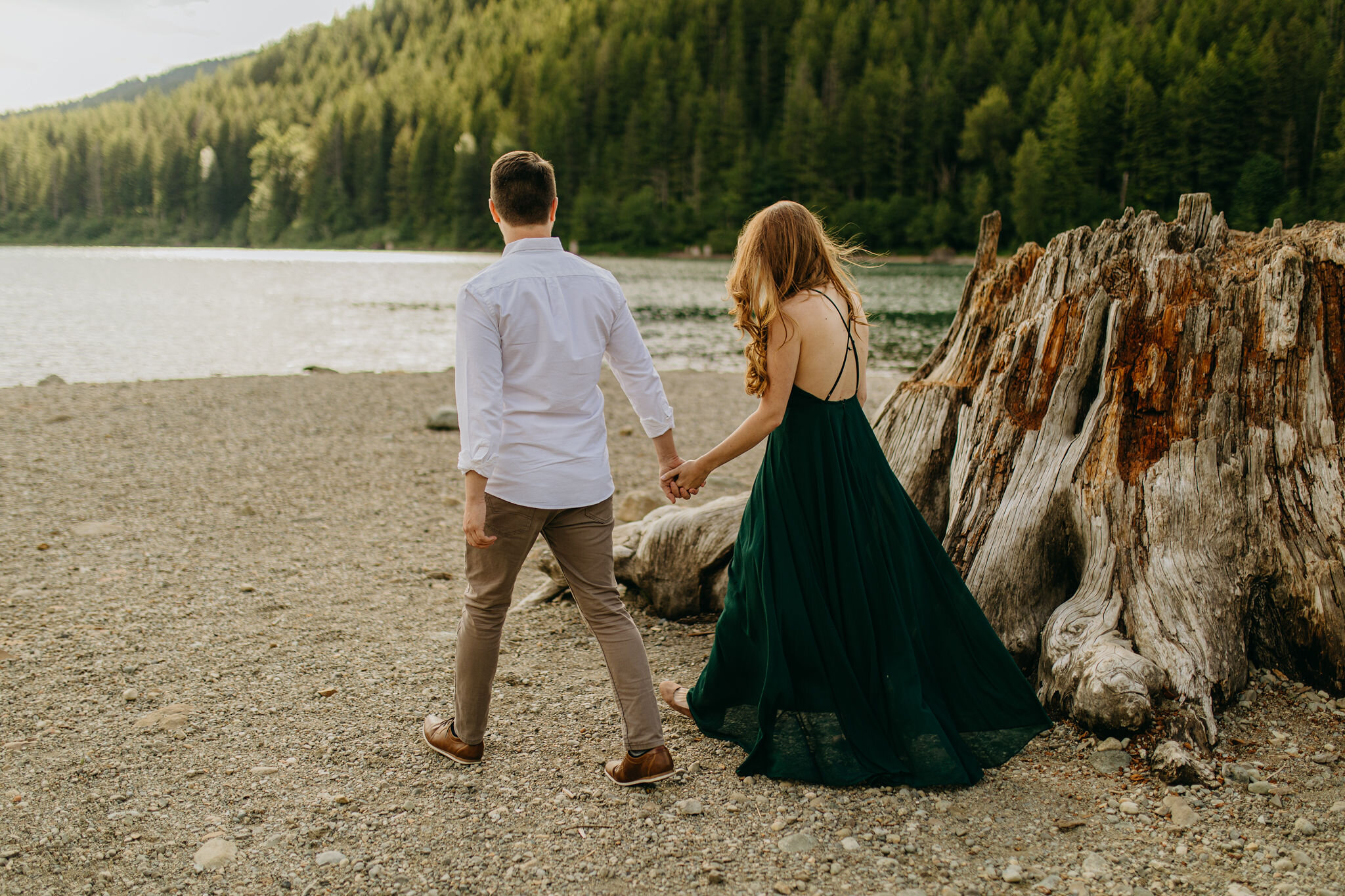 Rattlesnake Ridge Engagement Photos