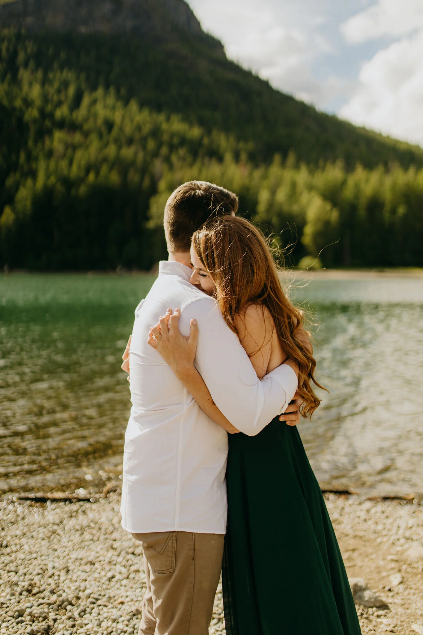 Rattlesnake Ridge Engagement Photos