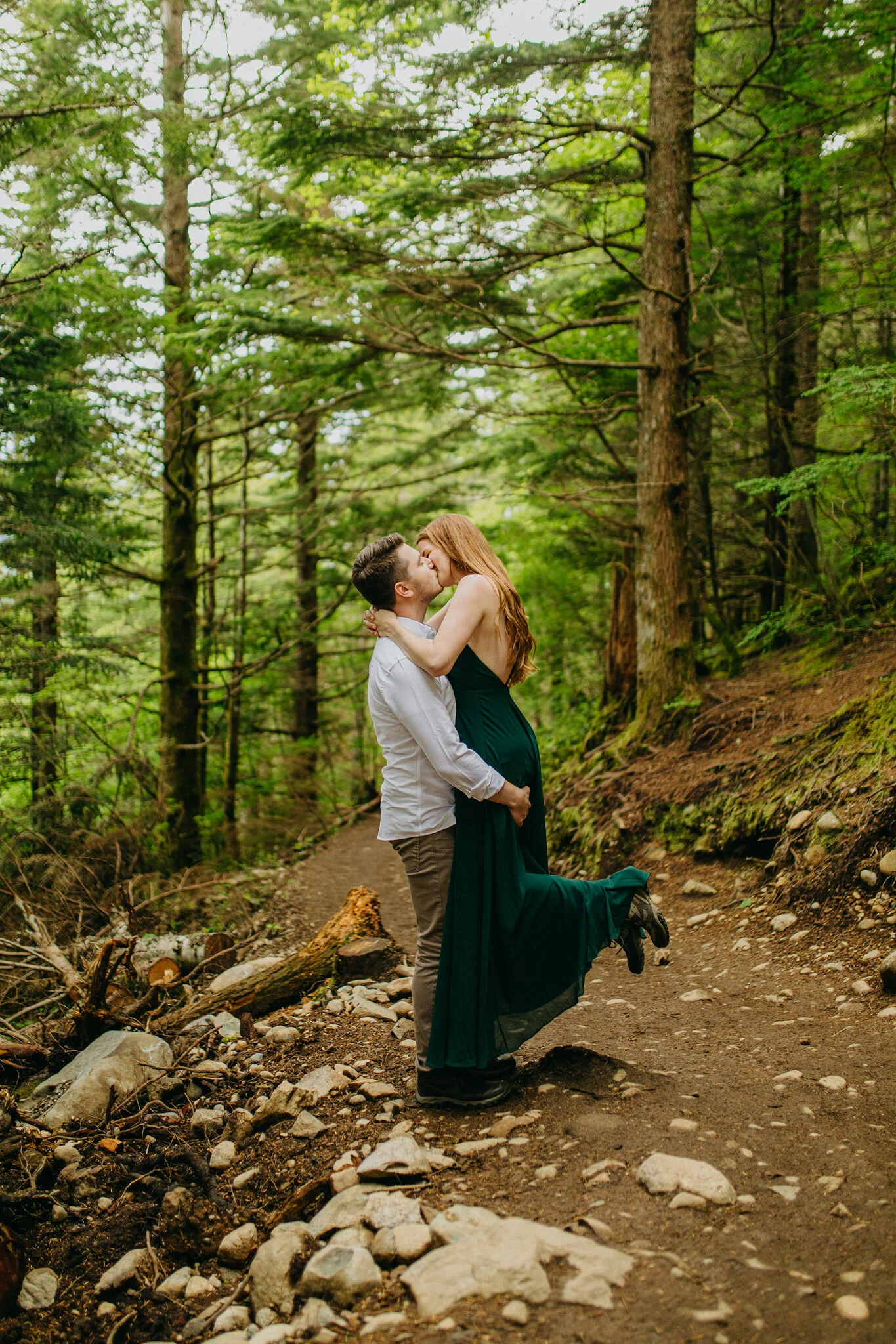 Rattlesnake Ridge Engagement Photos