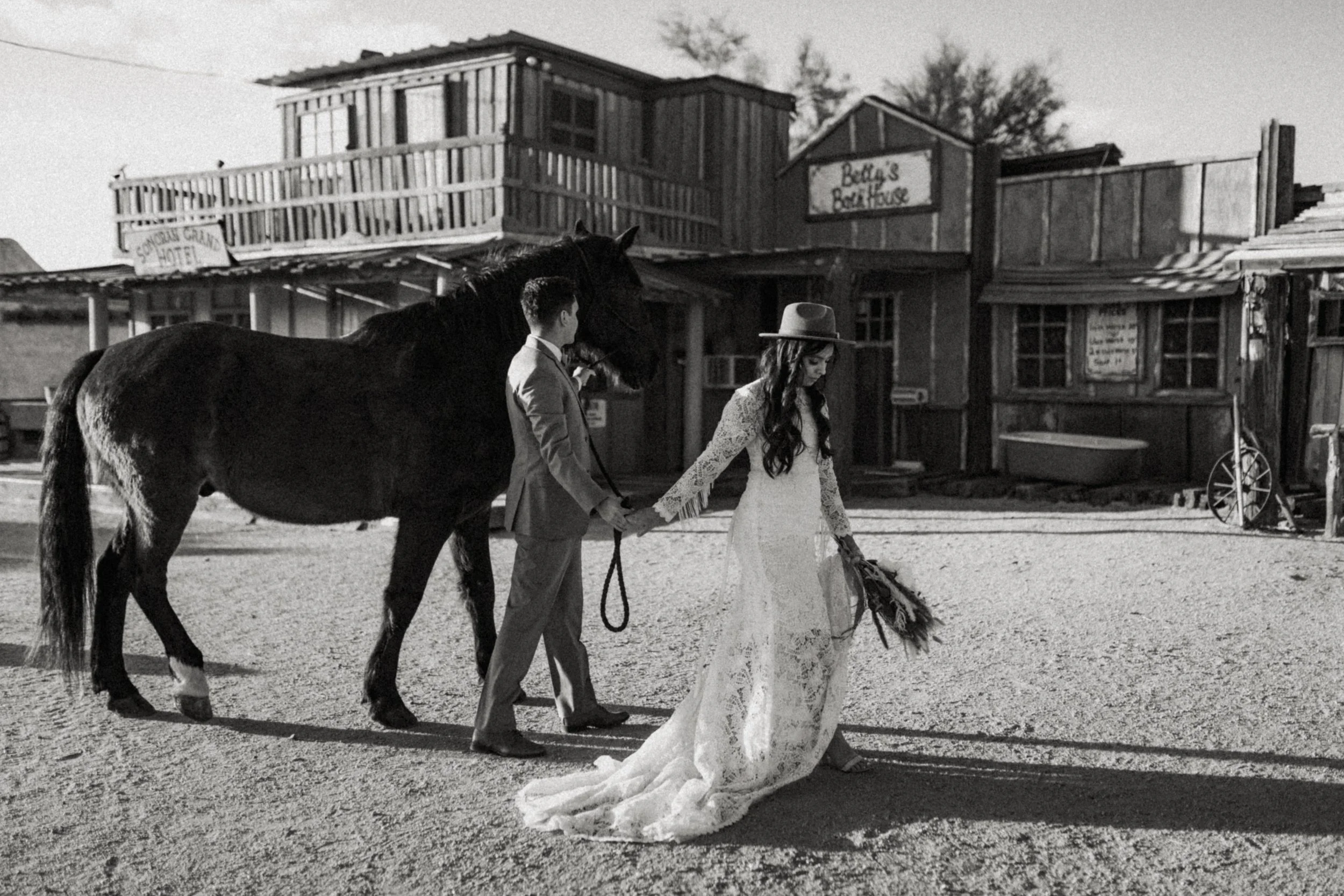 Scottsdale Elopement Photographer