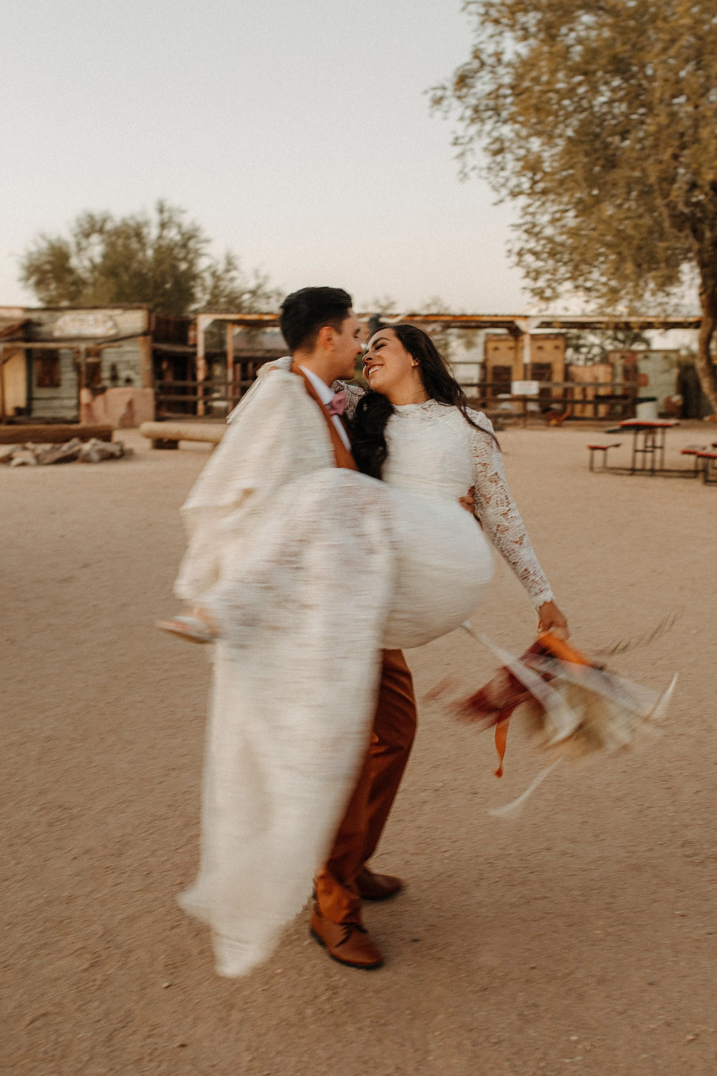 Scottsdale Elopement Photographer