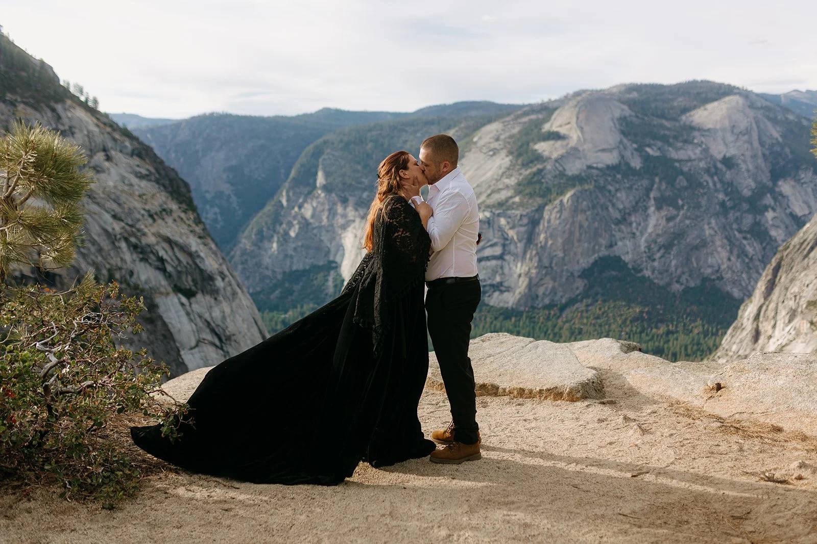 Yosemite Elopement Photography