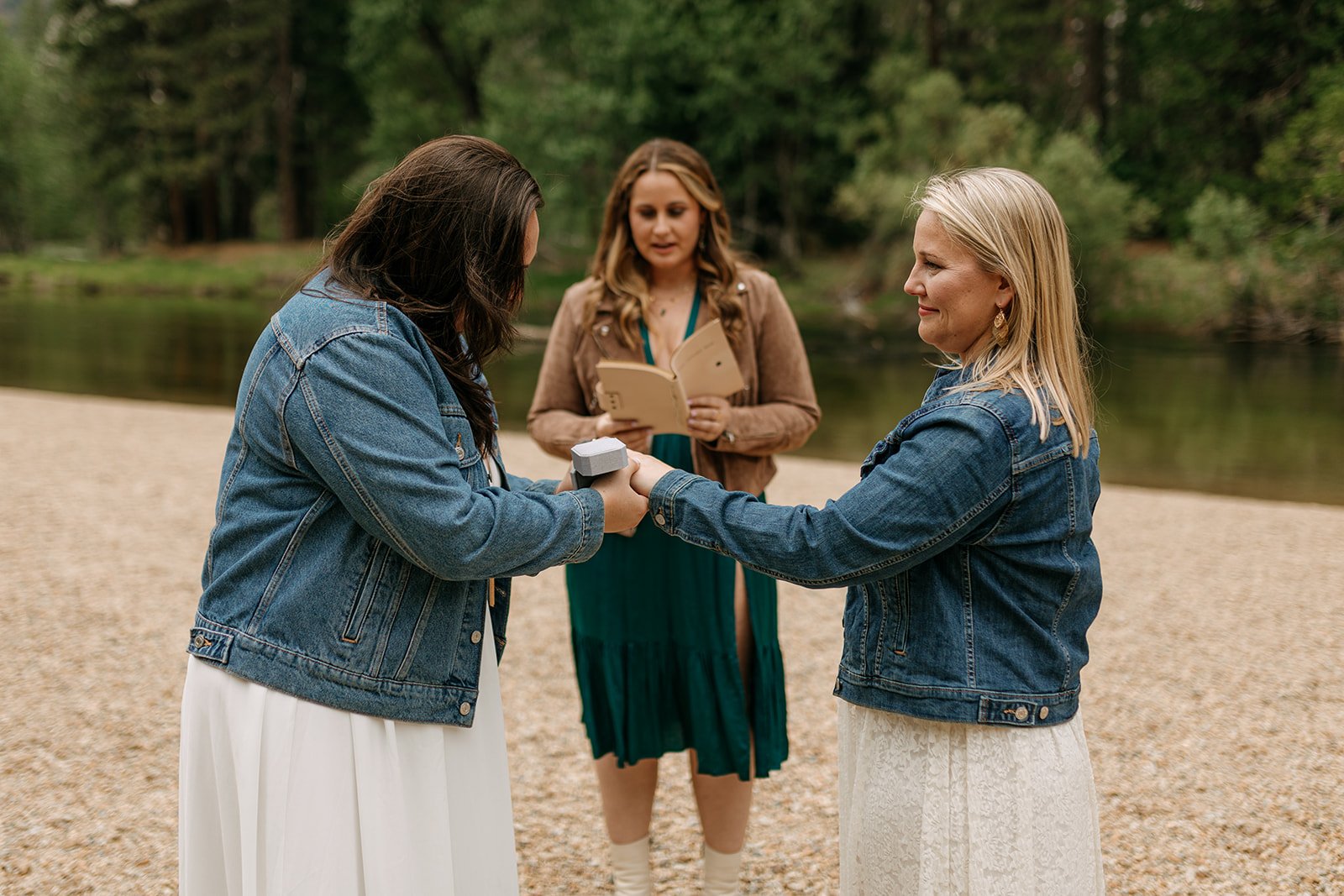 Yosemite Lesbian Elopement