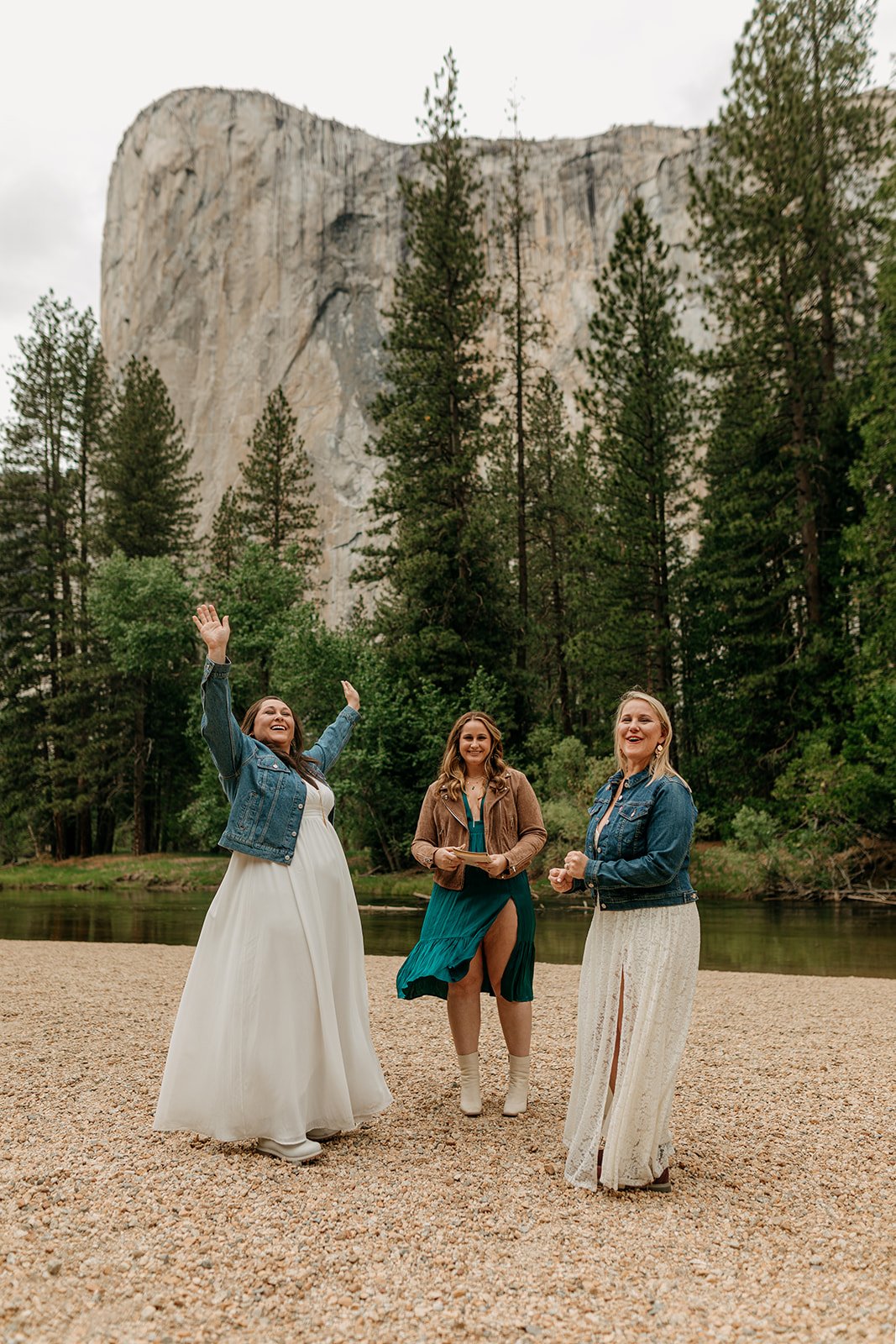 Yosemite Lesbian Elopement