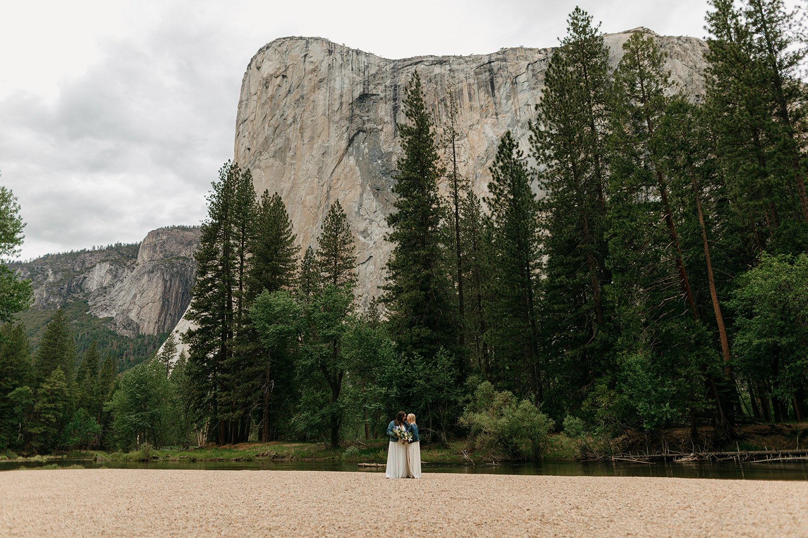 Yosemite Lesbian Elopement