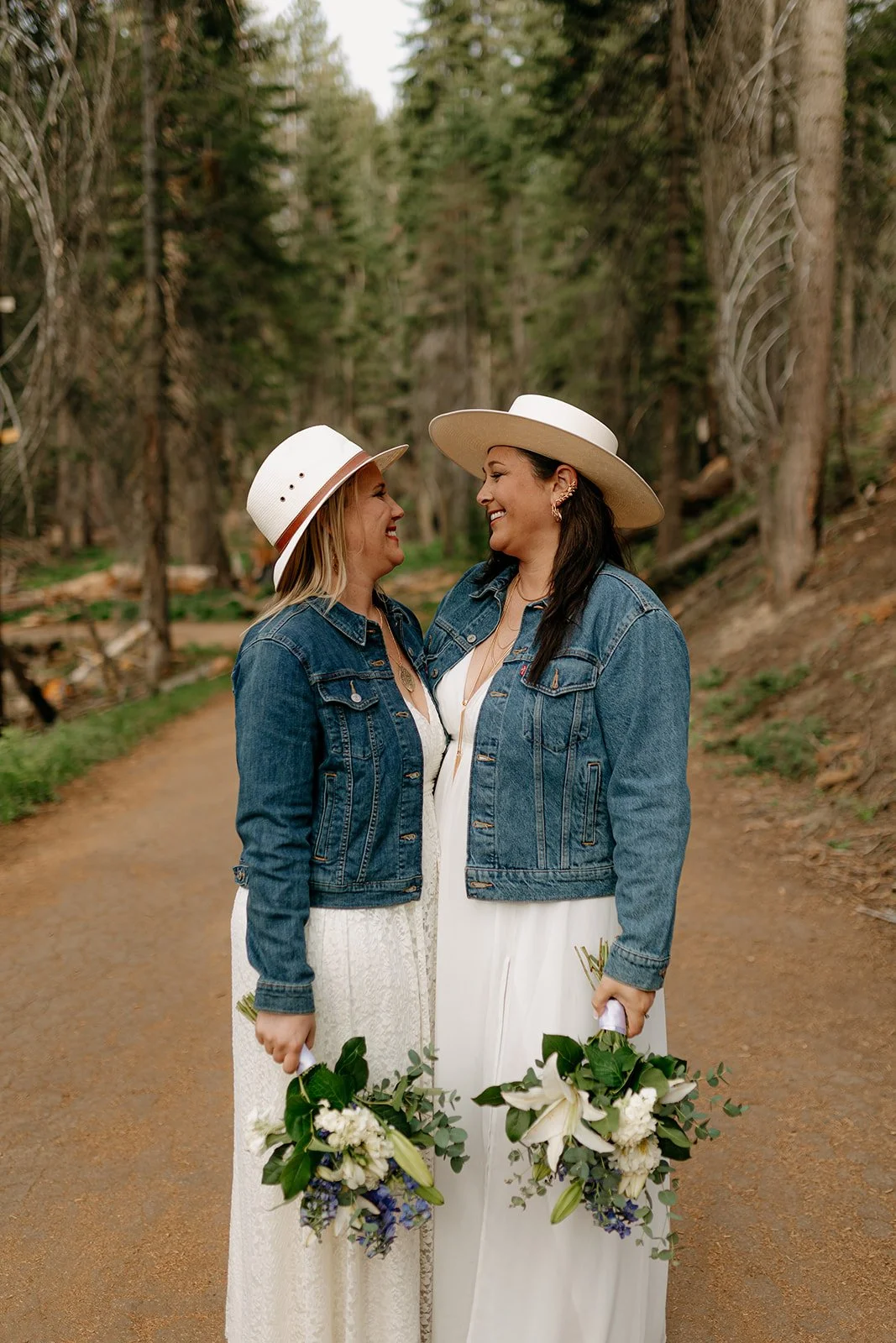 Yosemite Lesbian Elopement