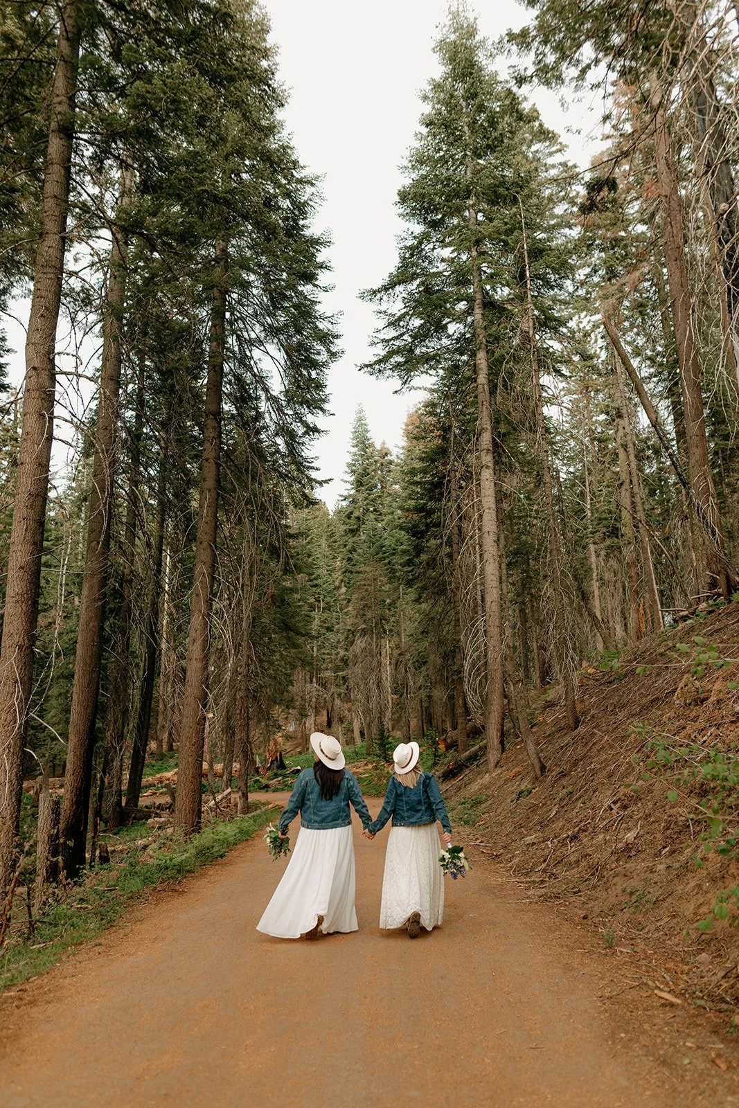 Yosemite Lesbian Elopement