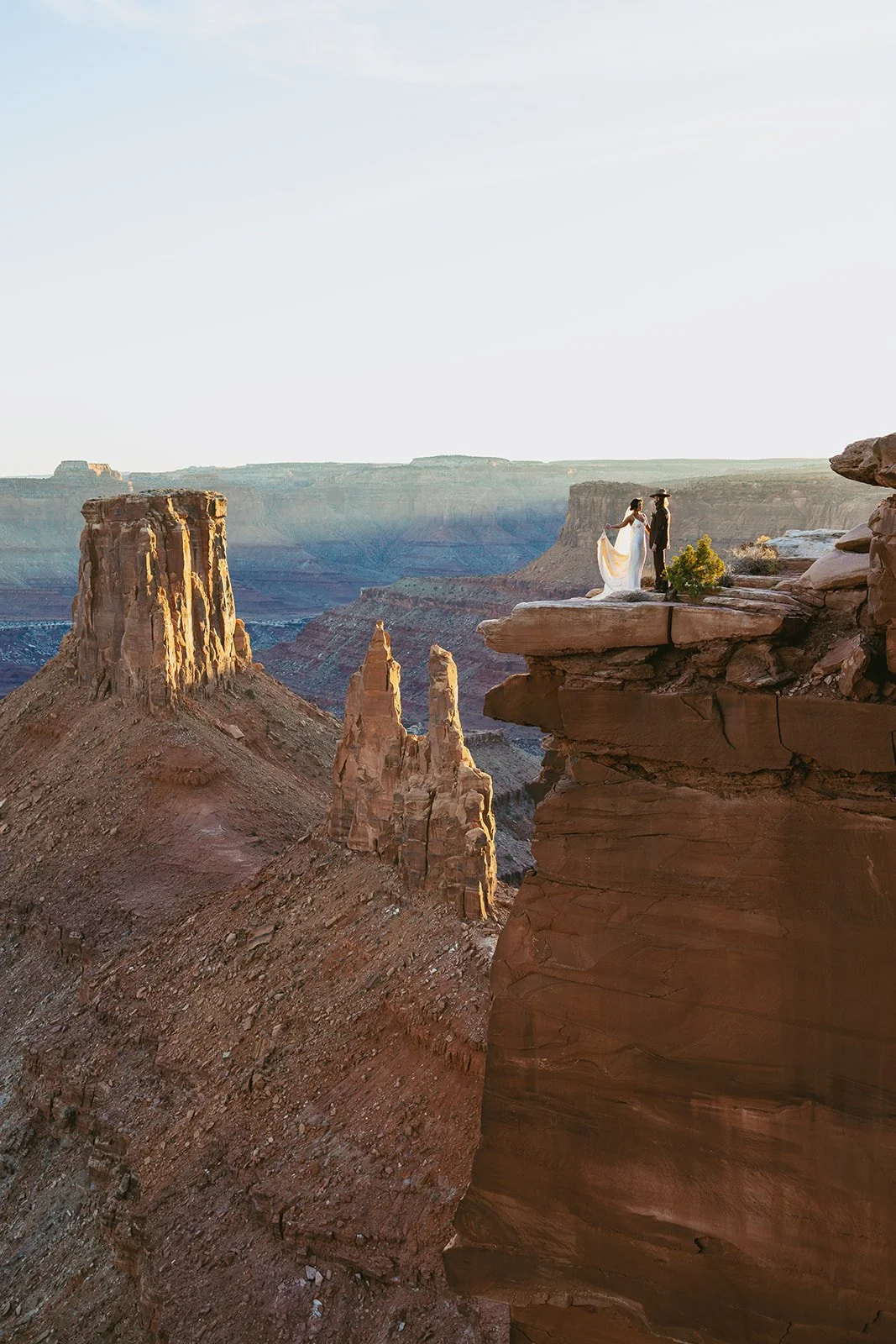 Moab Elopement Photographer