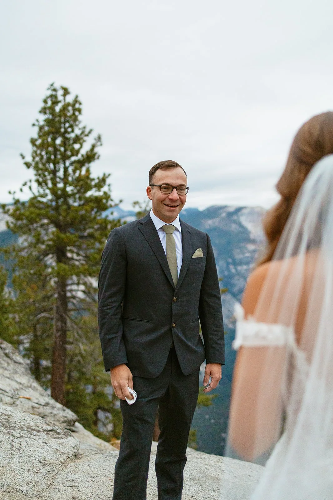 glacier-point-yosemite-elopement-27.jpg
