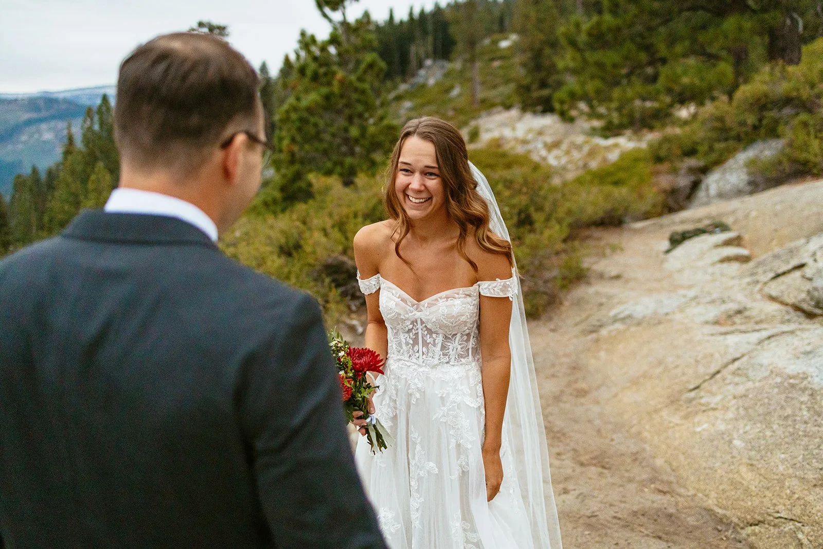 glacier-point-yosemite-elopement-31.jpg