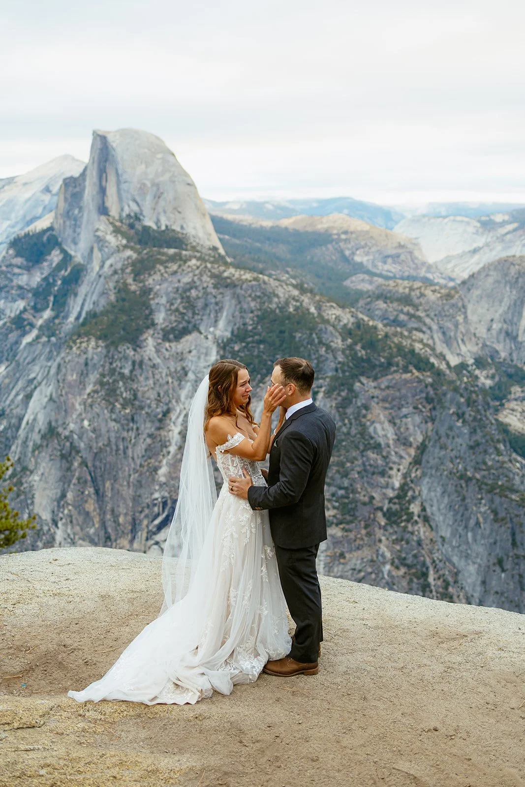 glacier-point-yosemite-elopement-128.jpg