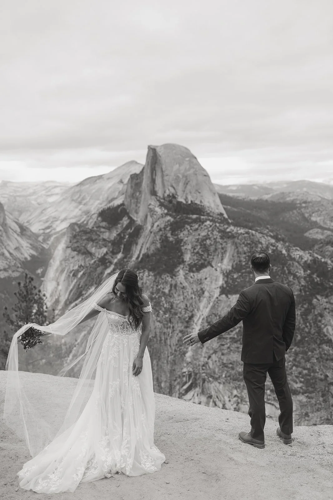 glacier-point-yosemite-elopement-155.jpg