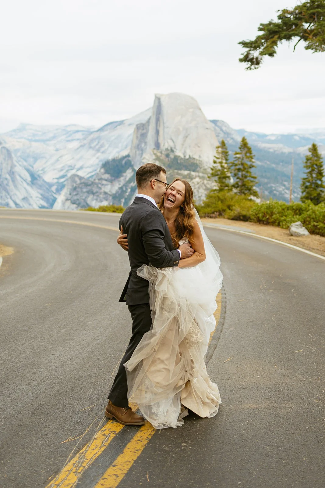 glacier-point-yosemite-elopement-196.jpg