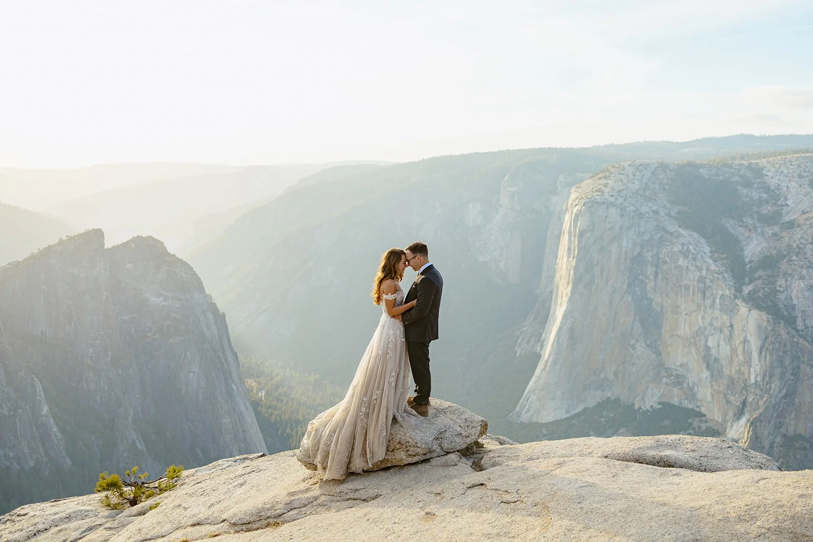 glacier-point-yosemite-elopement-414.jpg