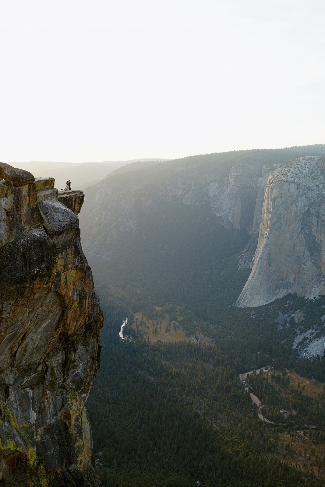 glacier-point-yosemite-elopement-438.jpg