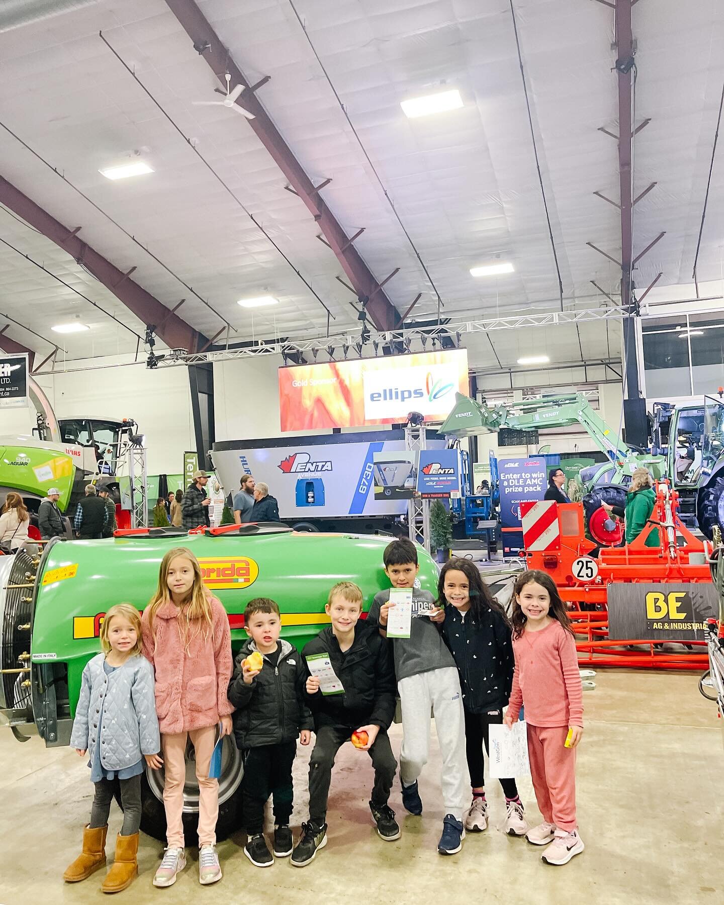 Wishing we were farmers today at the @pacagshow 🚜🐄🌿
So many exhibits to see, huge tractors and machines, a rabbit rescue area filled with bunnies to feed and pet, and a few other animals to pet and see. 
We were first timers to see it all and our 
