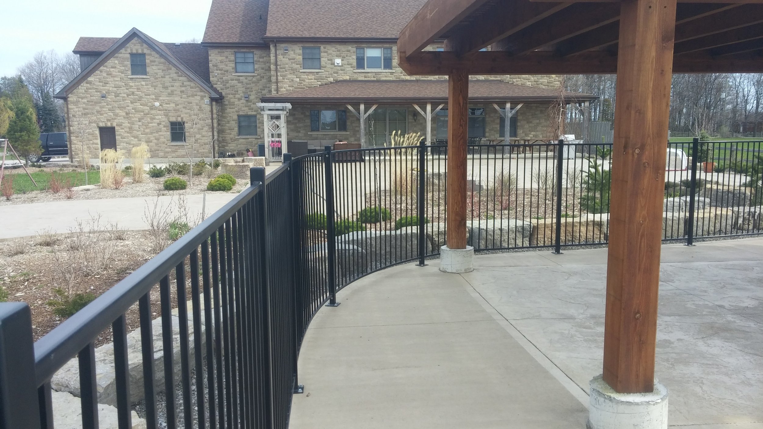 Pool fence enclosure