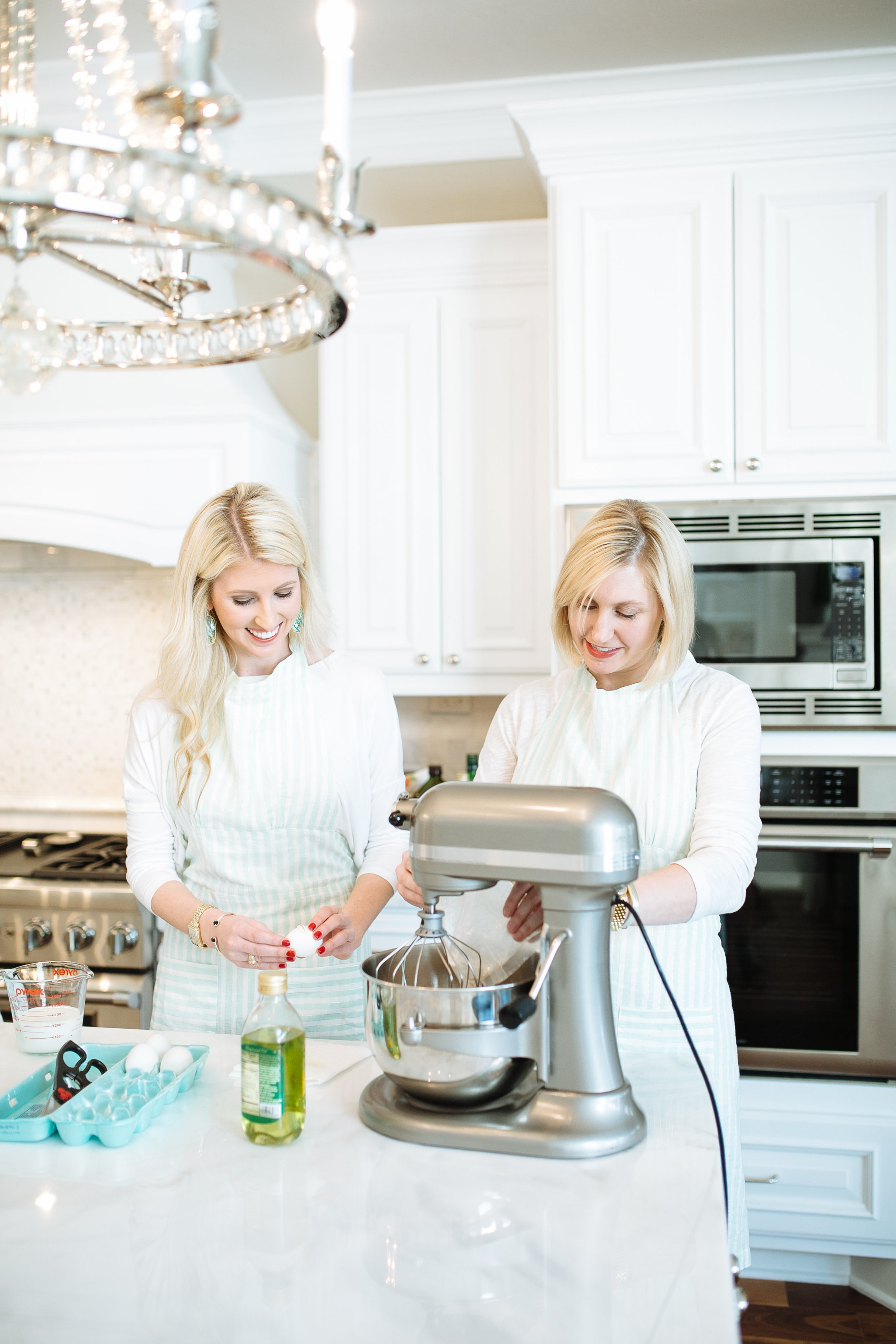 Helpful Hostess-0025.jpg