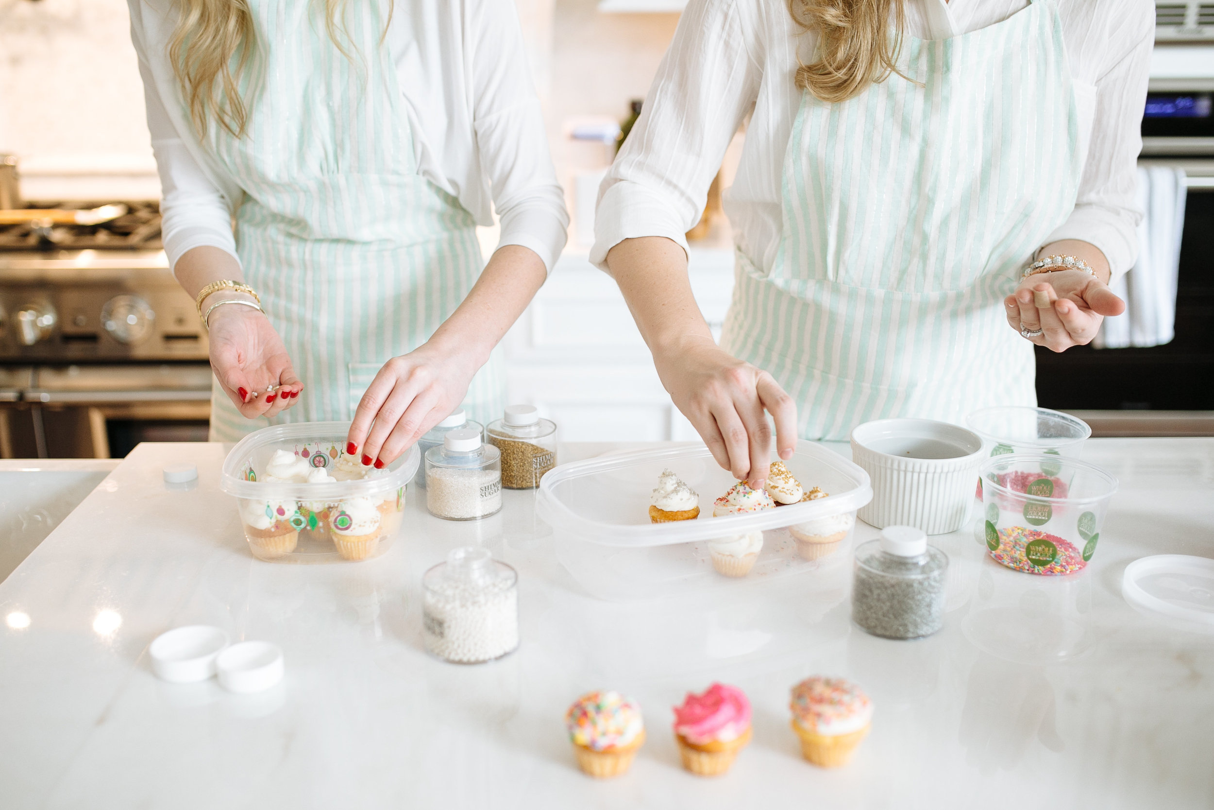 Helpful Hostess-0090.jpg