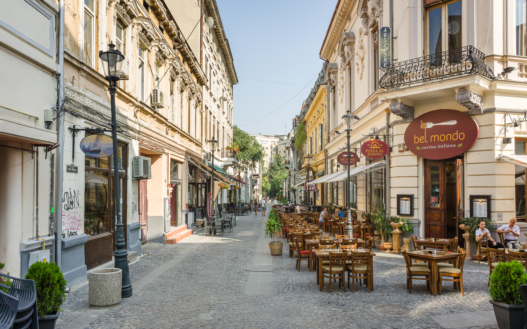 Bucharest's old town