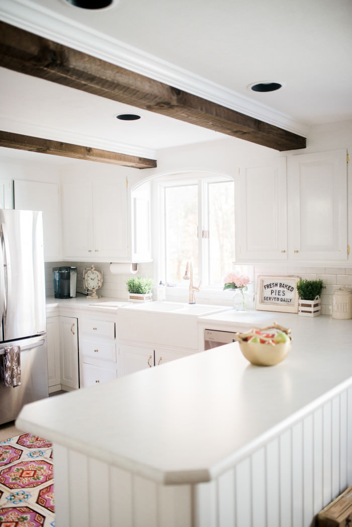 Farmhouse Makeover from Lynzy & Co.