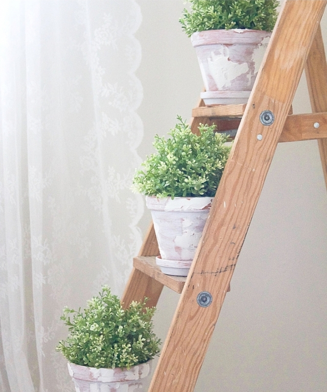 DIY Farmhouse Pots from Lolly Jane