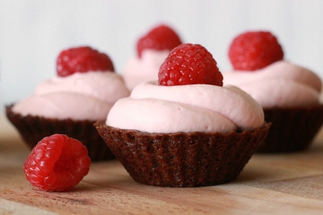 Berry Cheesecake Brownie Bites from Food Crafts and Family