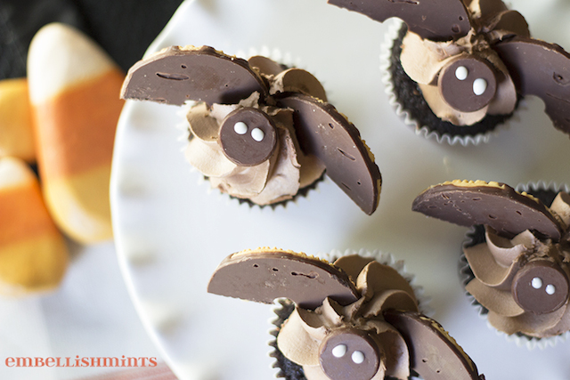 Bat Cupcakes from Embellishmints