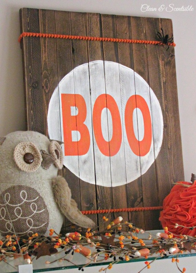 Rustic Halloween Sign from Clean and Scentsible