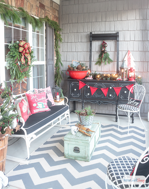 Holiday Porch Decor from Atta Girl Says