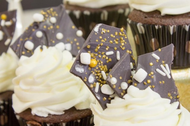 Chocolate Bark from Do It Your Freaking Self