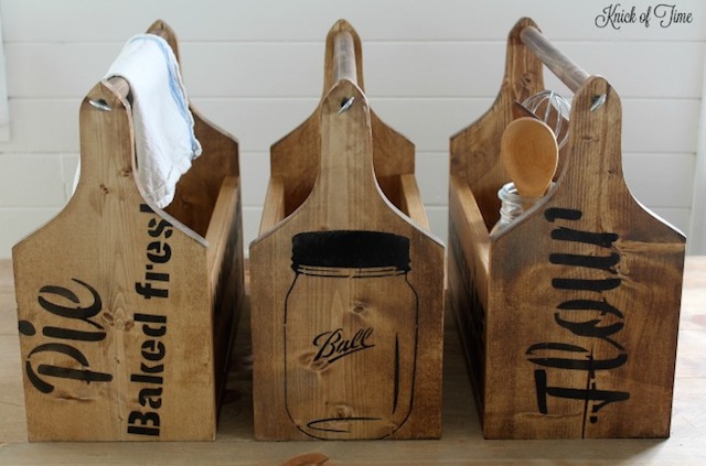 DIY Wooden Totes from Knick of Time