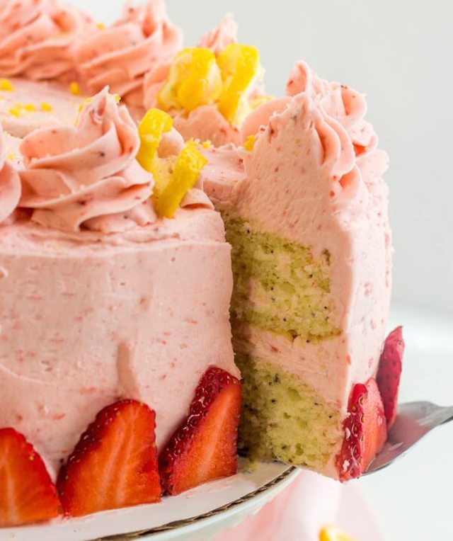 Lemon Poppyseed Cake with Strawberry Buttercream from Tinselbox