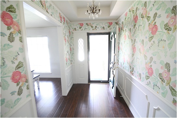 Front Entry Wallpaper from Run to Radiance
