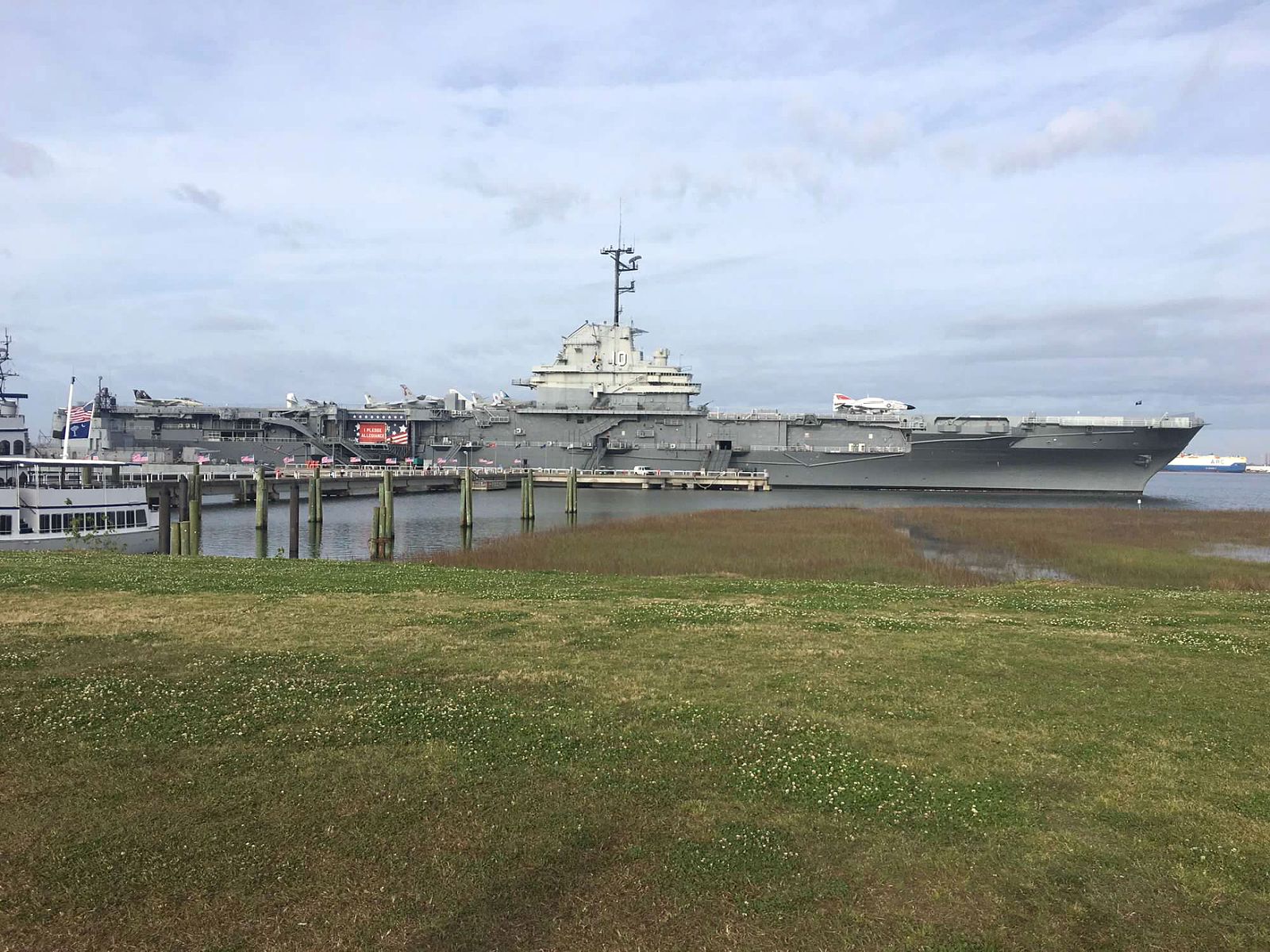 USS Yorktown (Overnight) 2018