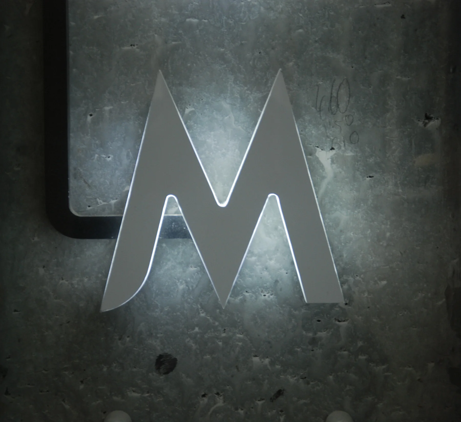 M_backlit.jpg
