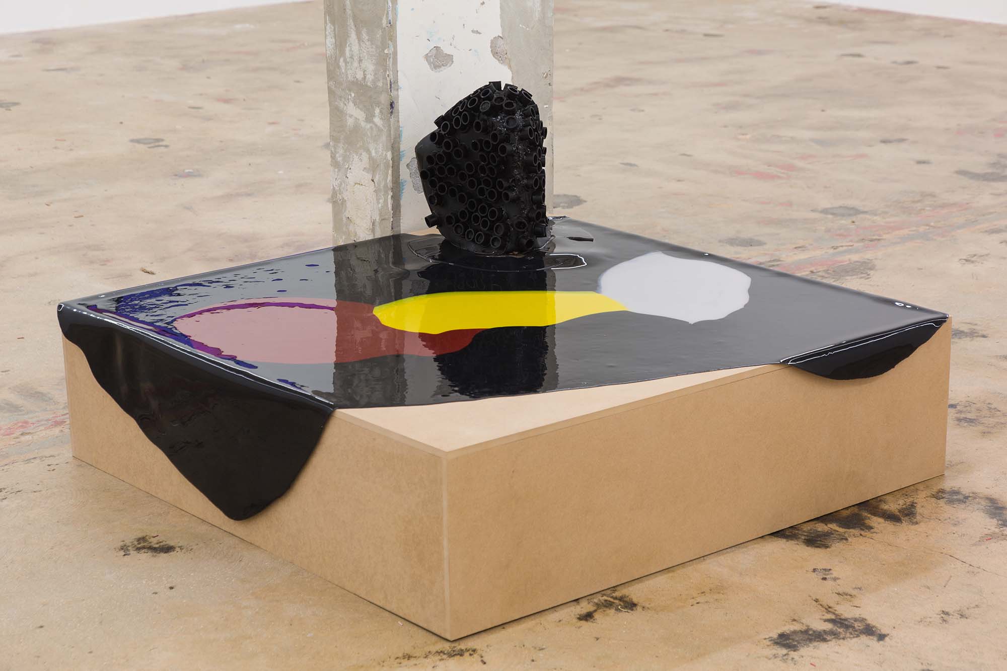 Martha Friedman, Hood , 2016, installation view