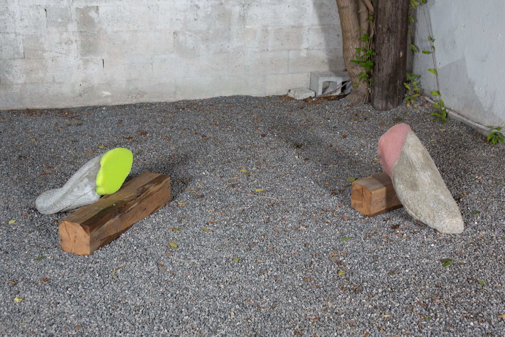Martha Friedman, Licked , 2012, courtyard installation