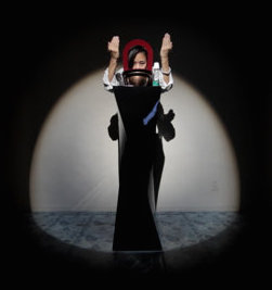 Yemenwed, Woman Merges with Car , 2010 (video still)