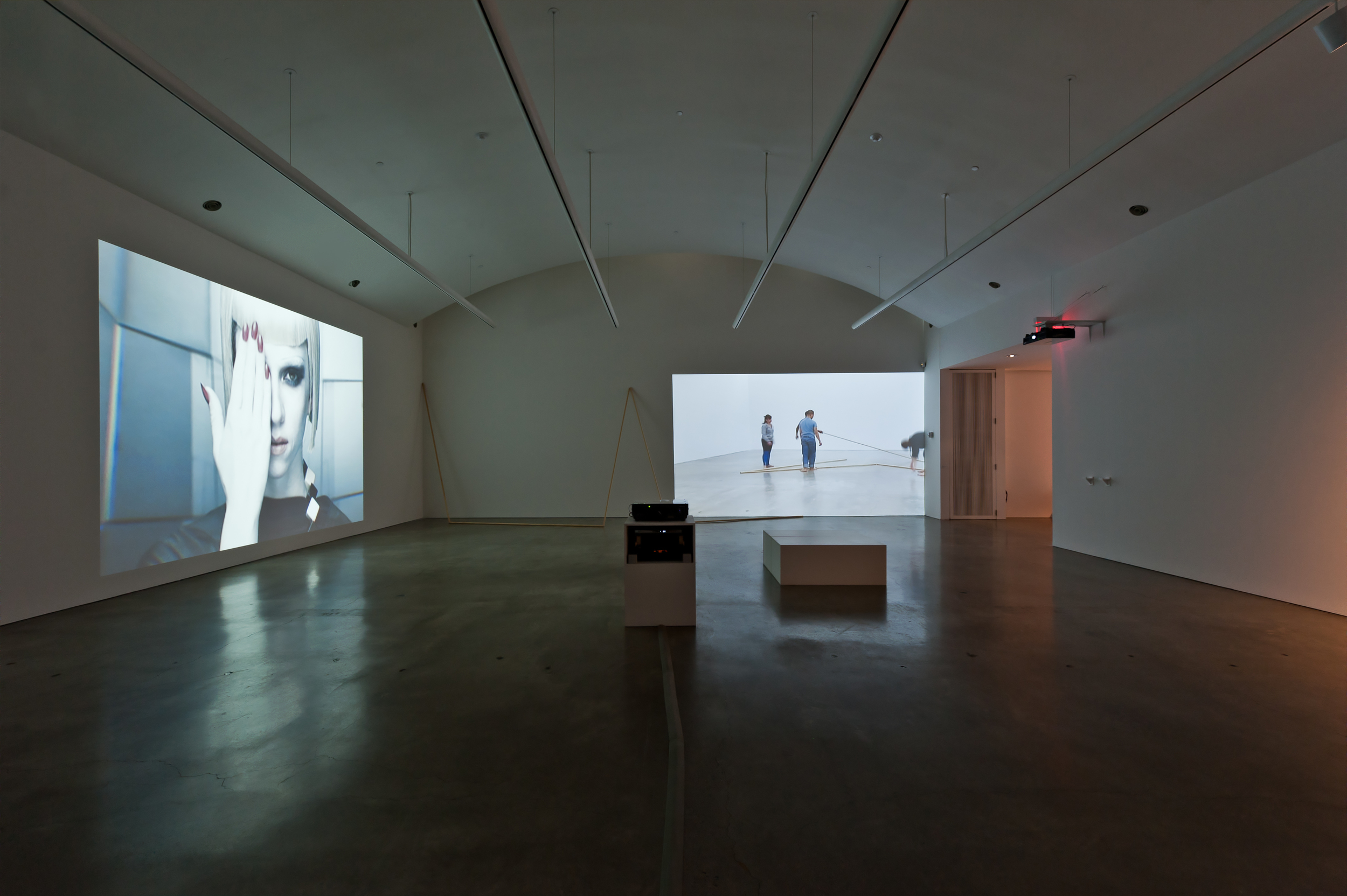 (Re)Move/(Re)Frame , installation view (week one)
