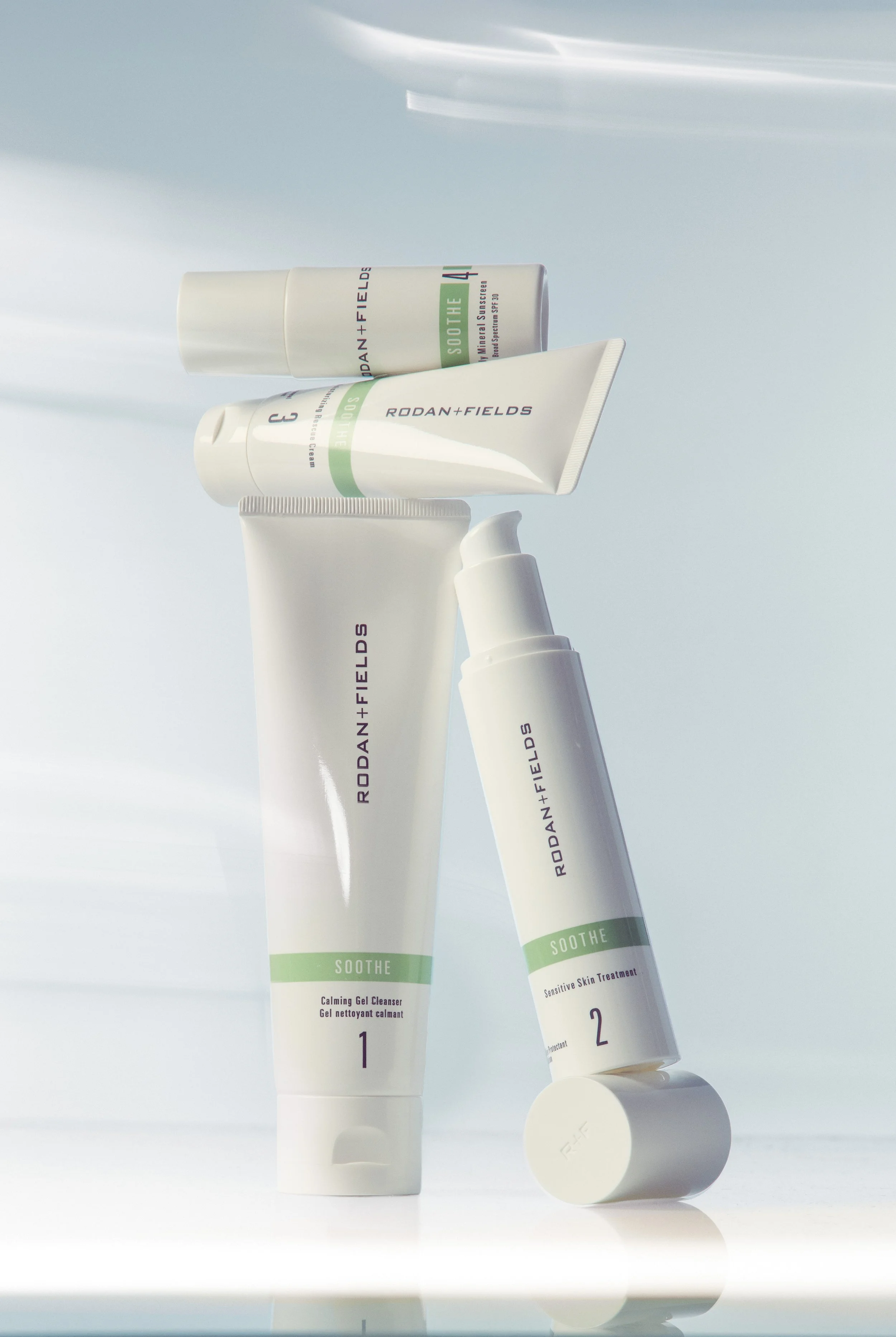 R+F_Holiday_SootheRegimen_101725_grain.jpg