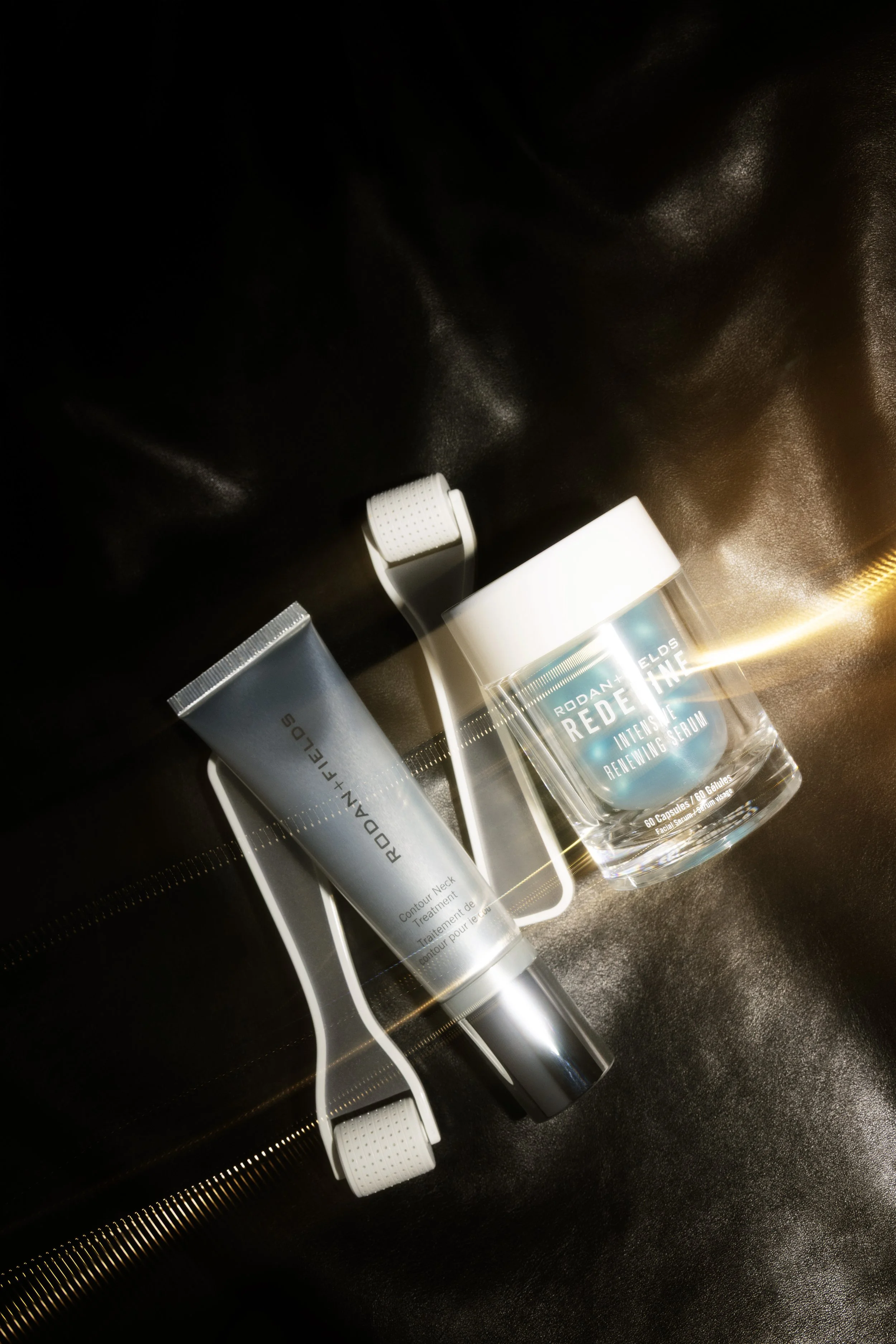 R+F_Holiday_ContourNeck_IRS_Roller_100825_grain.jpg