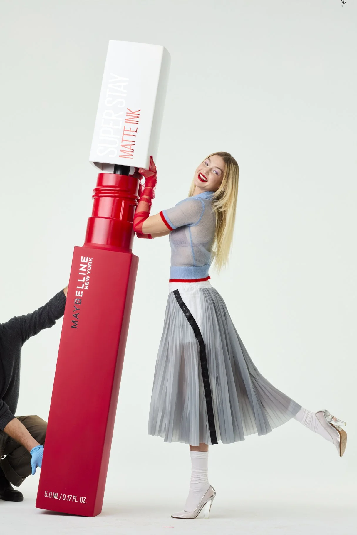 20240216_Maybelline_Lipstick_Day_SSMI_DANCER_LIFESTYLE_STILL_GIGI_354.jpg