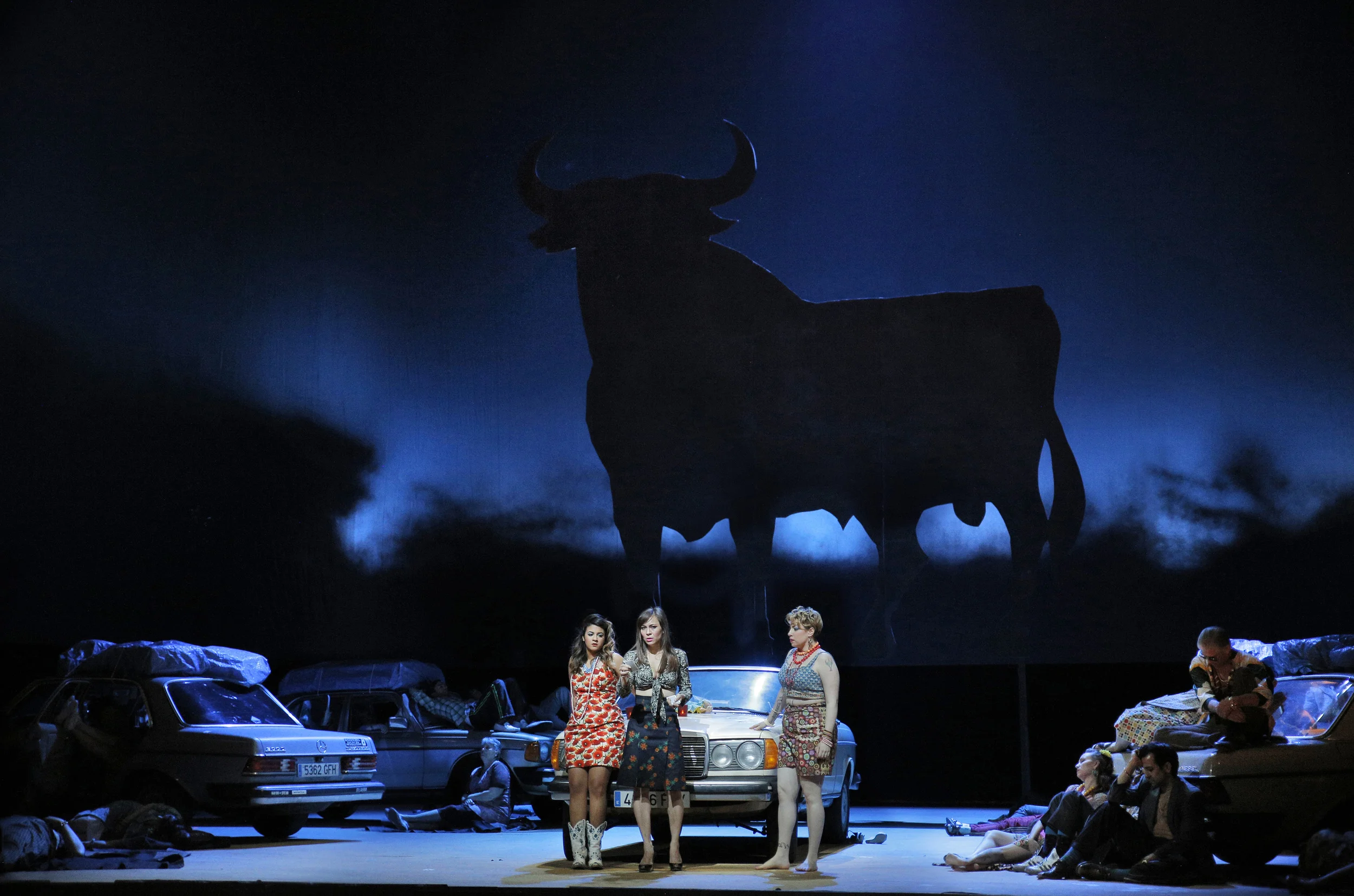 Amina Edris, Irene Roberts, and Renée Rapier in San Francisco Opera's Carmen .
