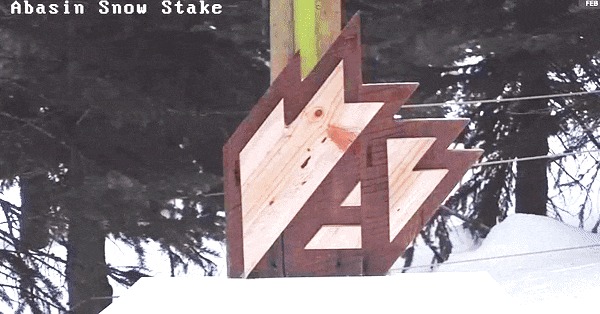 Refreshing simple design and great coniferous backdrop with skiers / boarders viewable throughout.
