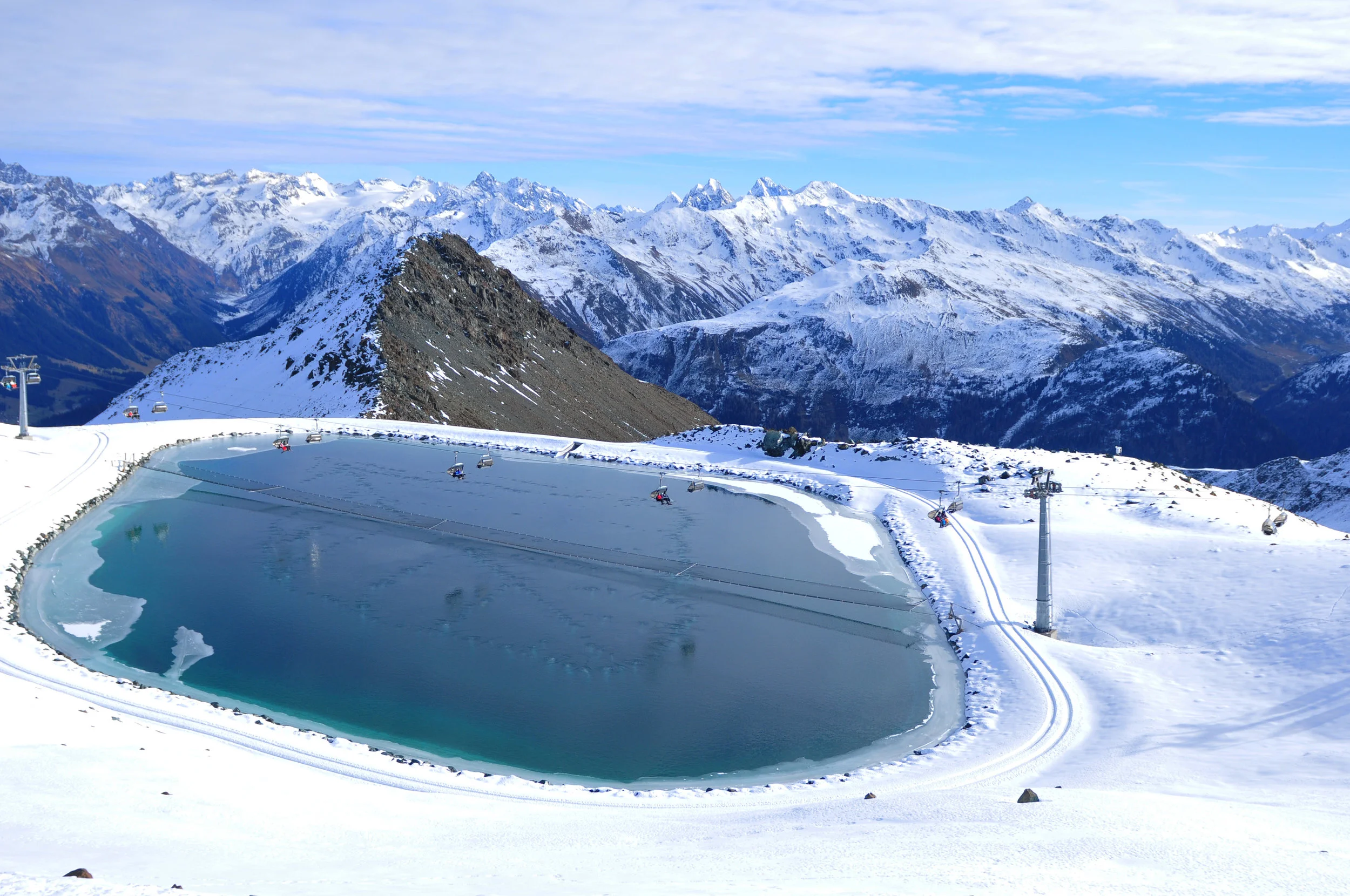 Attracting More Skiers and Snowboarders In A Changing Climate