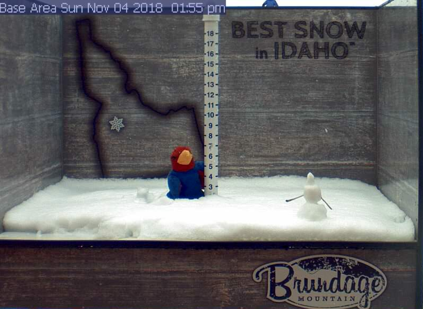 Brundage’s new design incorporates a darker background for contrasting powder totals.